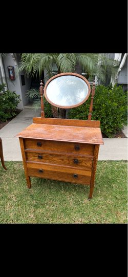 Wooden vintage vanity
