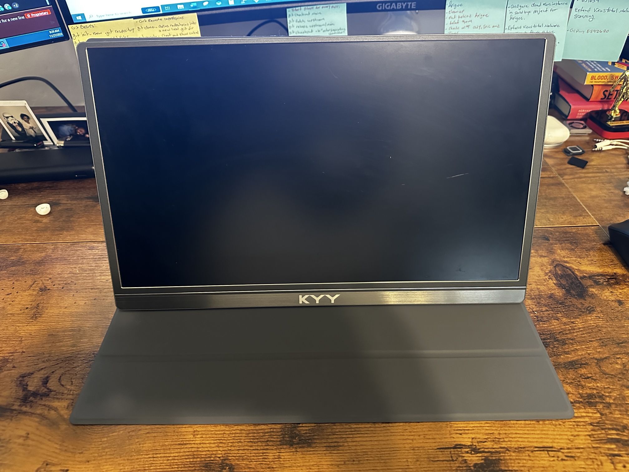 Portable Monitor (15.6inch)