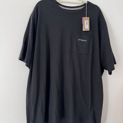 New Patagonia Men's Black T-shirt