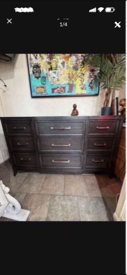 Perfect Dresser with Nine Drawers