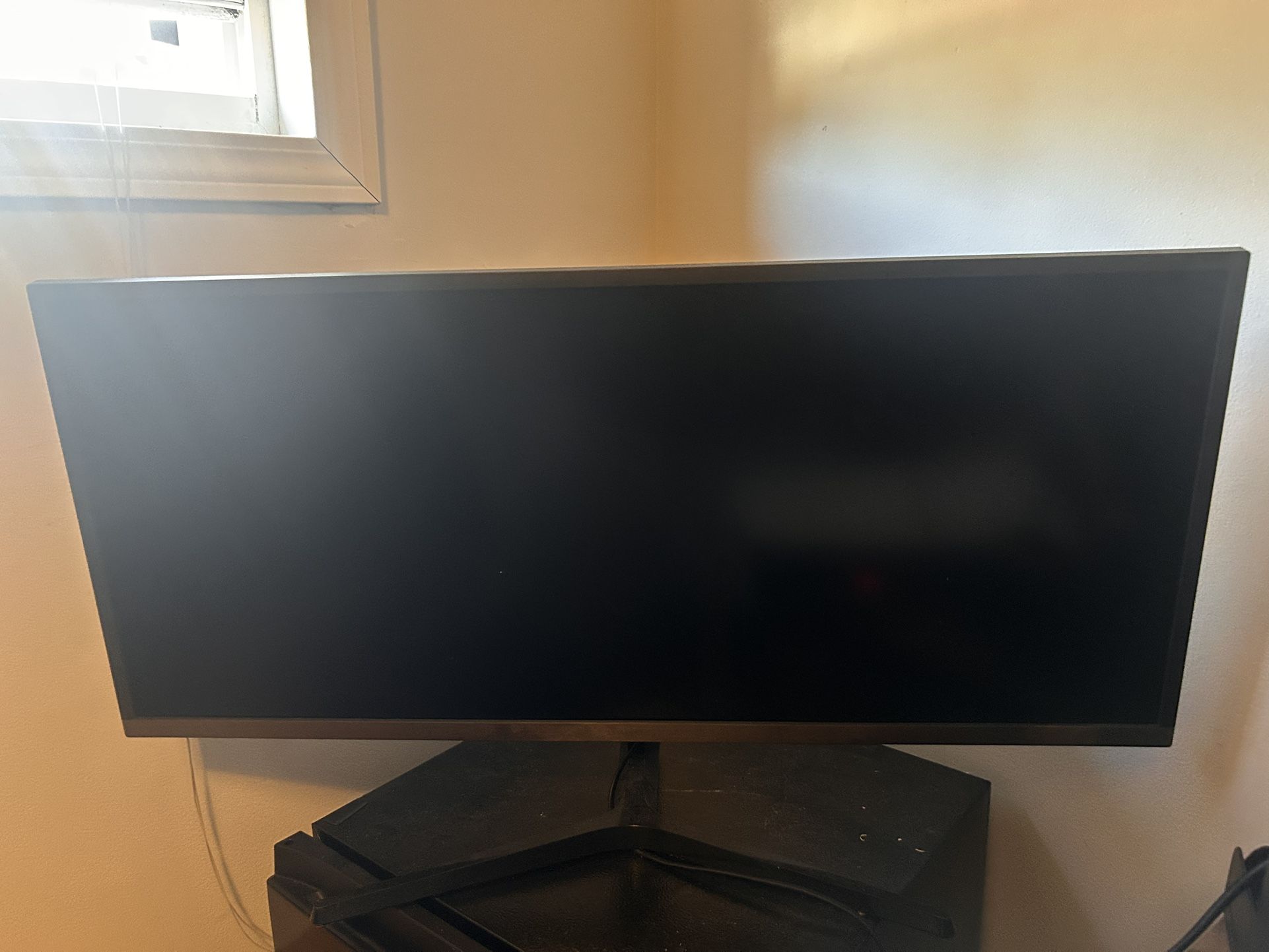 Samsung 34-inch Ultra Wilde Monitor