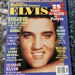 THE BEST OF SECRETS PRESENTS ELVIS - 25 YEARS OF ELVIS IN PHOTOS
