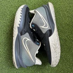Nike Kyrie Irving’s Size 11