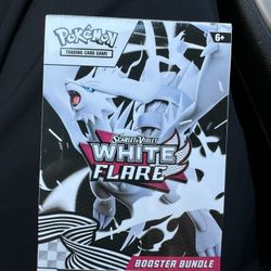 Pokemon White Flare Booster Bundle 