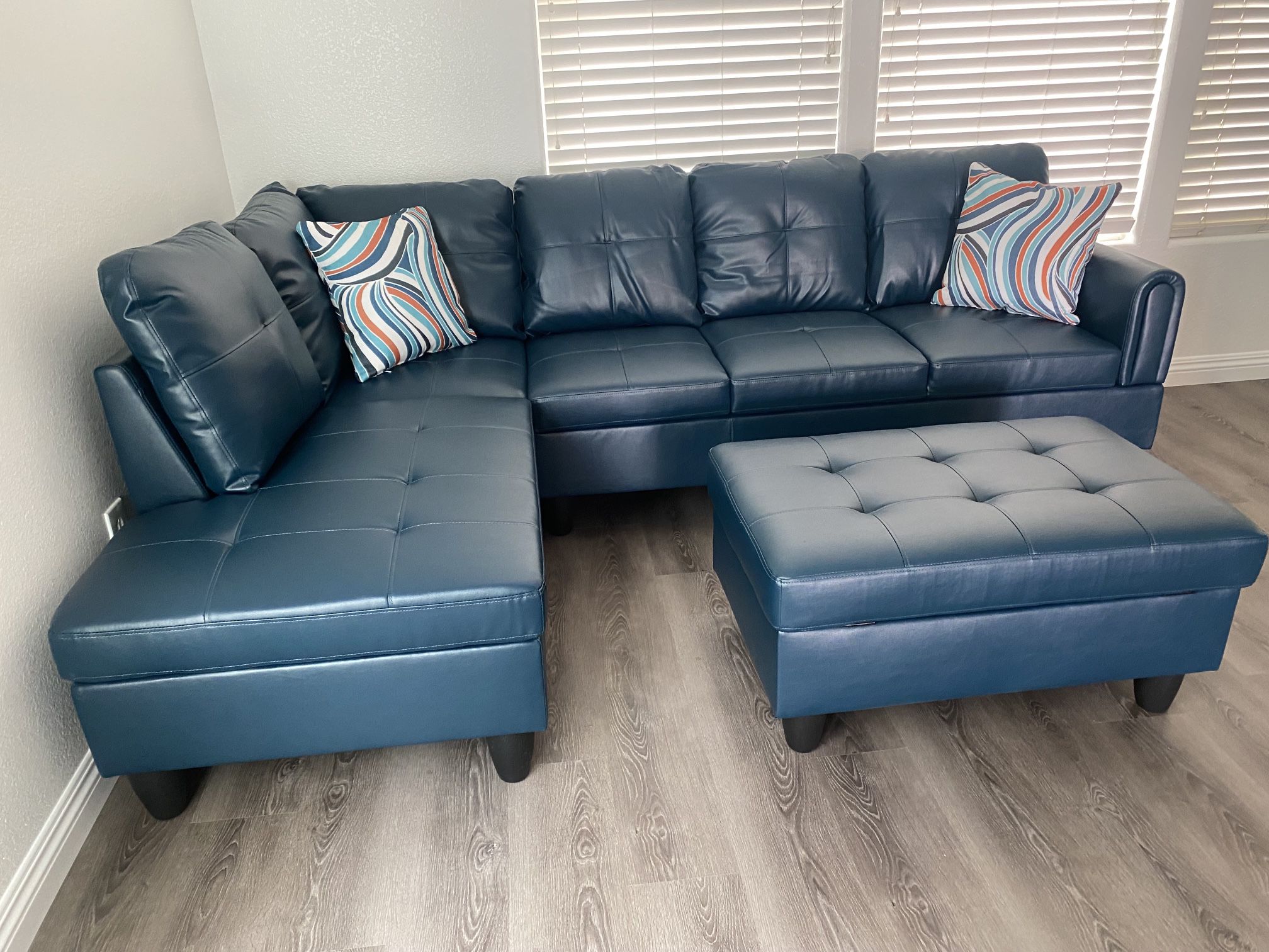 3pcs Blue Sectional w/Ottoman (Left Or Right Chaise)