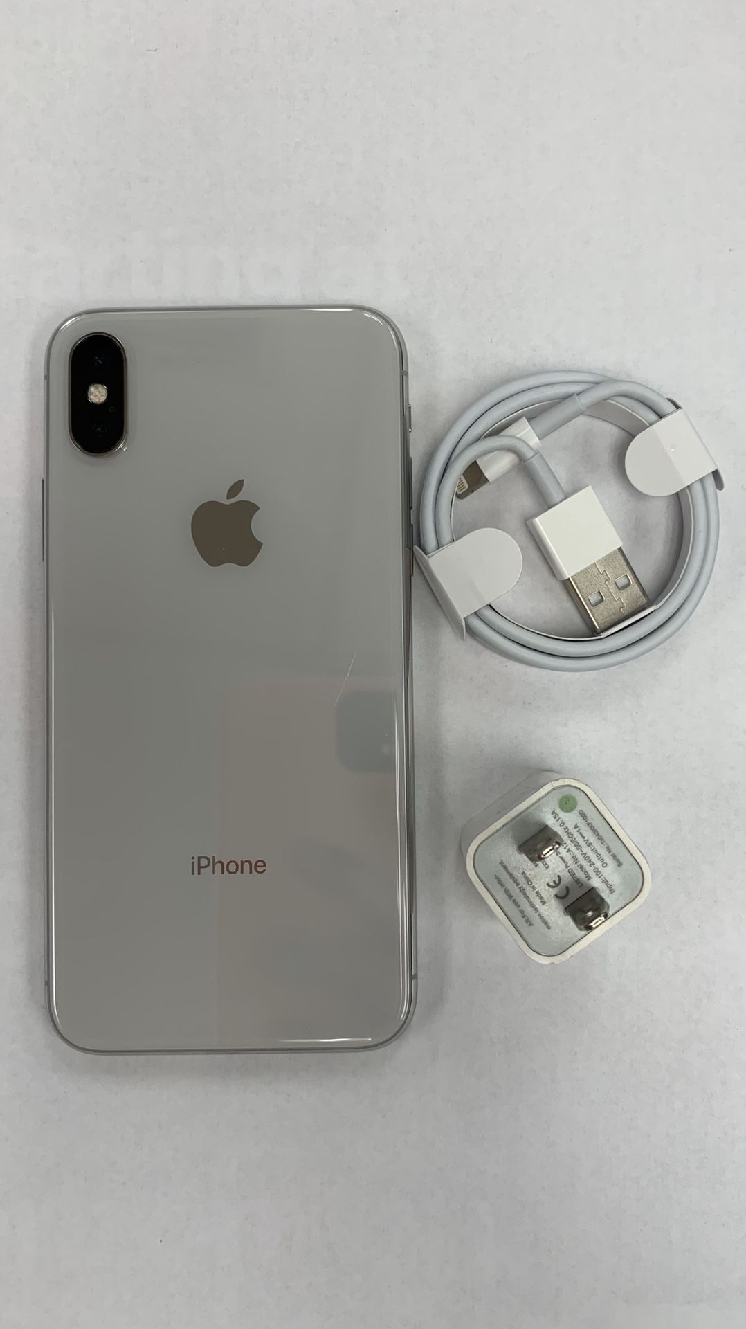 Factory Unlocked Iphone X 64GB. Excellent Condition.