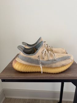 Yeezy size 10.5