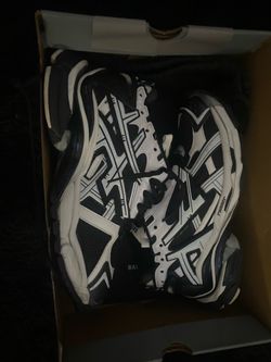 Balenciaga runner