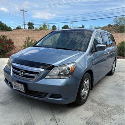 2007 Honda odyssey $5400