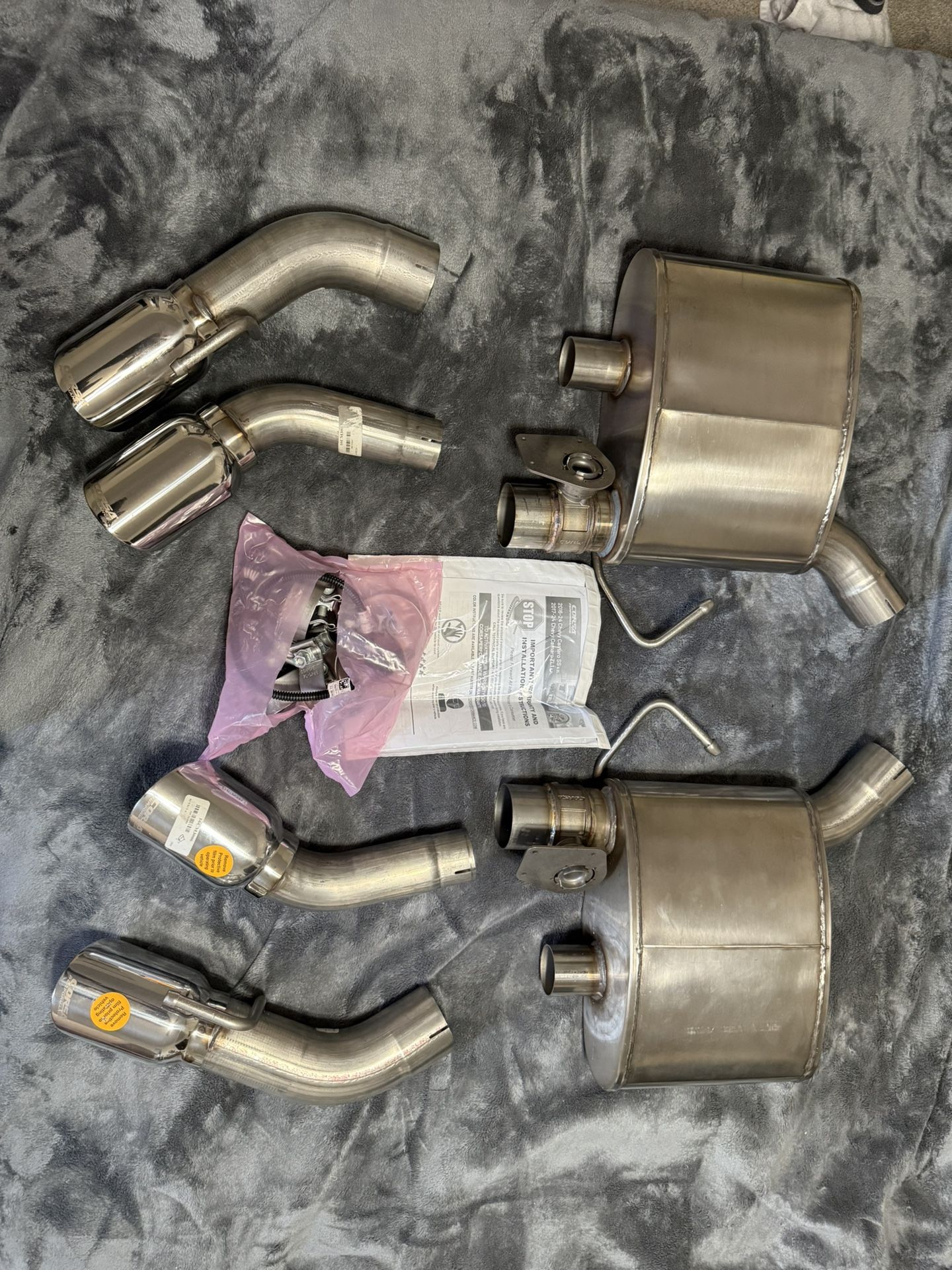 Corsa Exhaust 16-24 Camaro SS/ZL1 W/ Performance Axle-Back Exhaust (W/ NPP) - Corsa