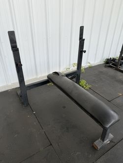Flat And Incline Bench Press