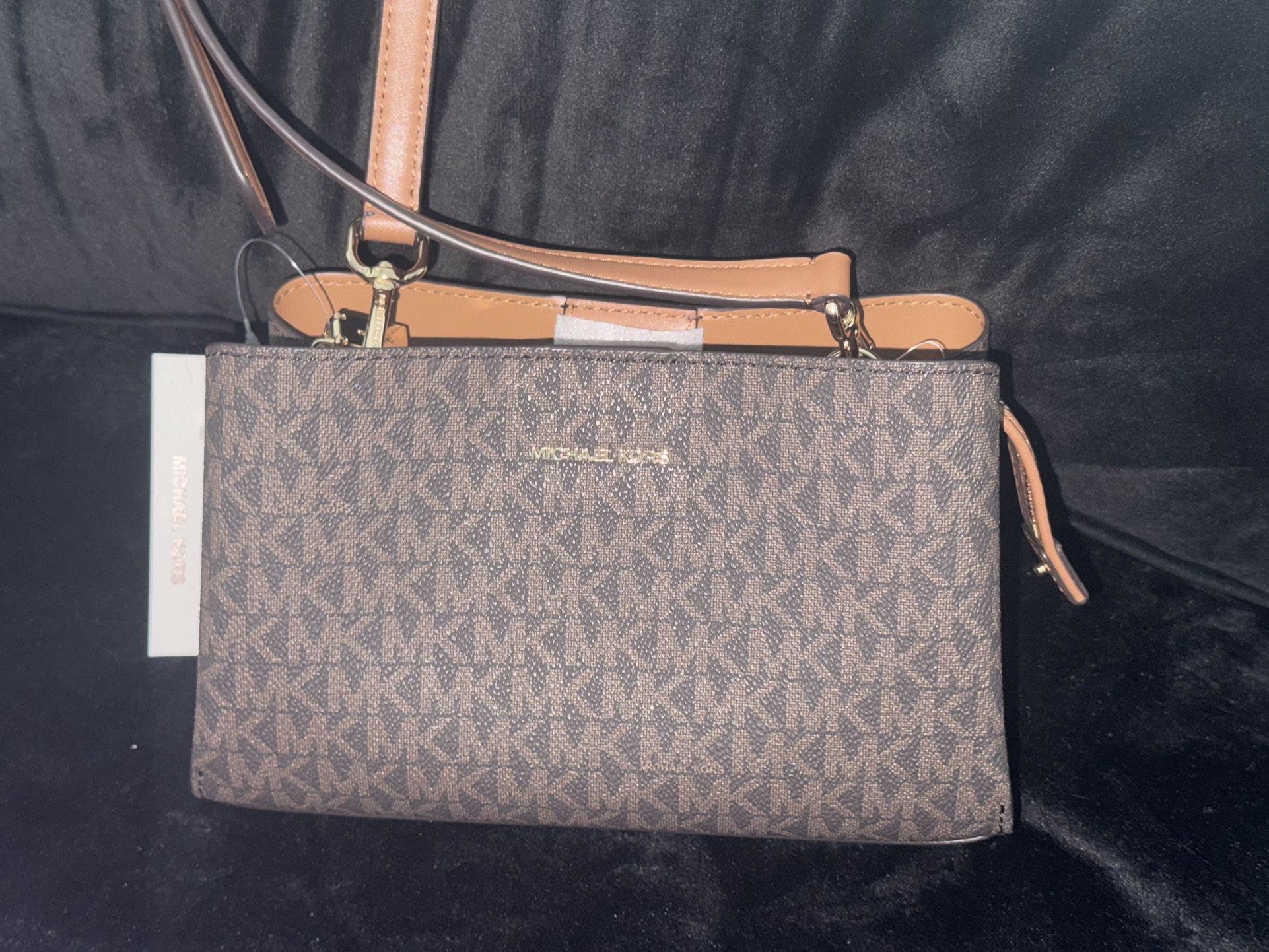 *Brand New* Michael Kors Purse