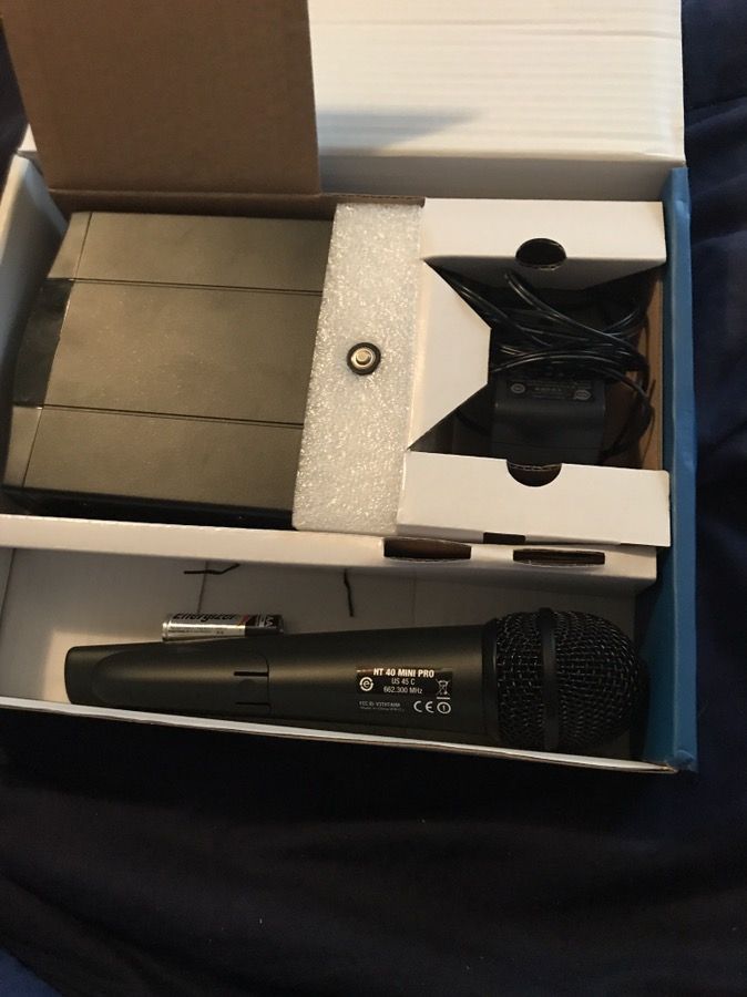 AKG Mini Wireless