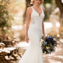 Essense of Australia Wedding Dress D2326