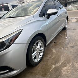 2017 Chevrolet Cruze 11000