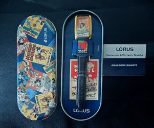 🕯️ Vintage Lorus Mickey Mouse “Barnyard Olympic Watch Complete Set