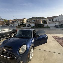 2014 MINI Cooper S Turbo – Runs Strong – Salvage – Priced Right