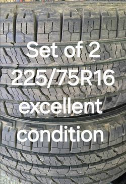 2 Goodyear Wrangler tires 225/75R16 excellent condition, lots of tread left