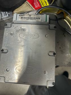 Ford thunderbird/cougar 5.0 ECU