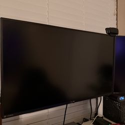 USED LIKE NEW MONITORS ( READ BIO)