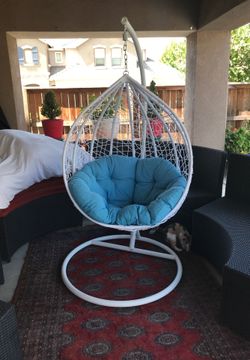 Indoor or outdoor swing