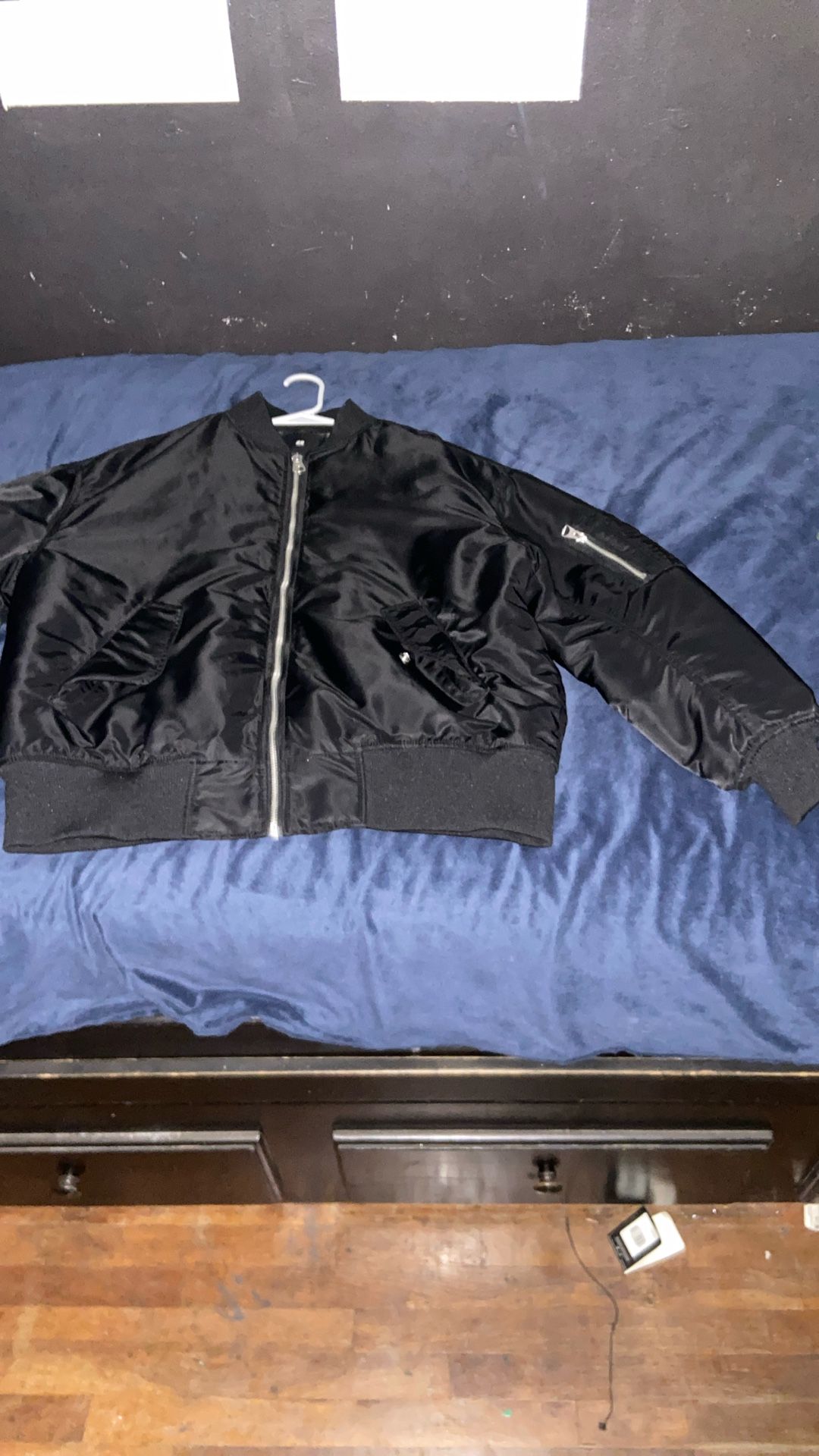 loose fit Medium H&M bomber jacket black