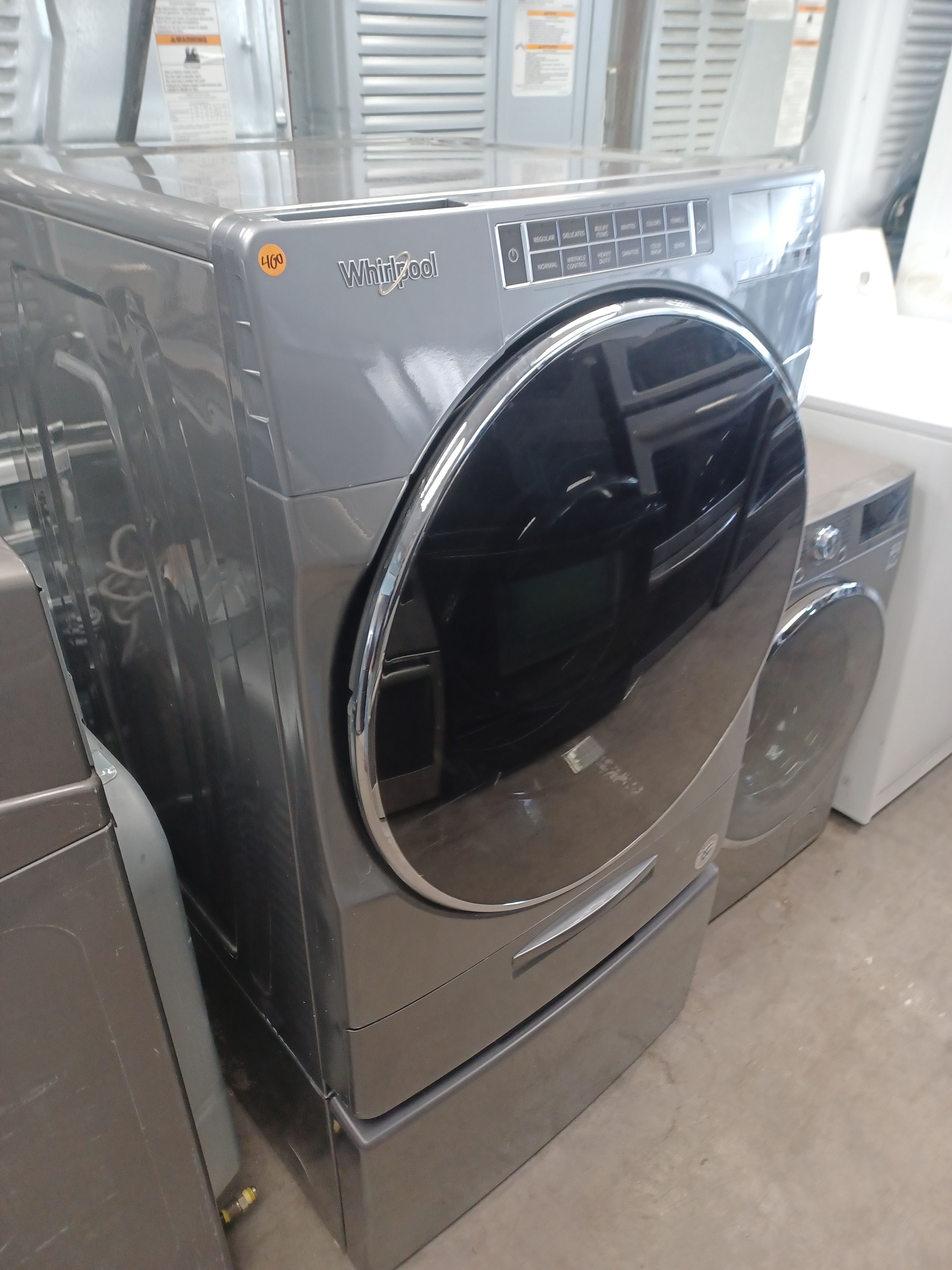 WHIRLPOOL GRAY FRONT LOAD WASHER