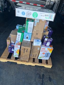Baby/toddler items pallet, paleta con articulos para niños