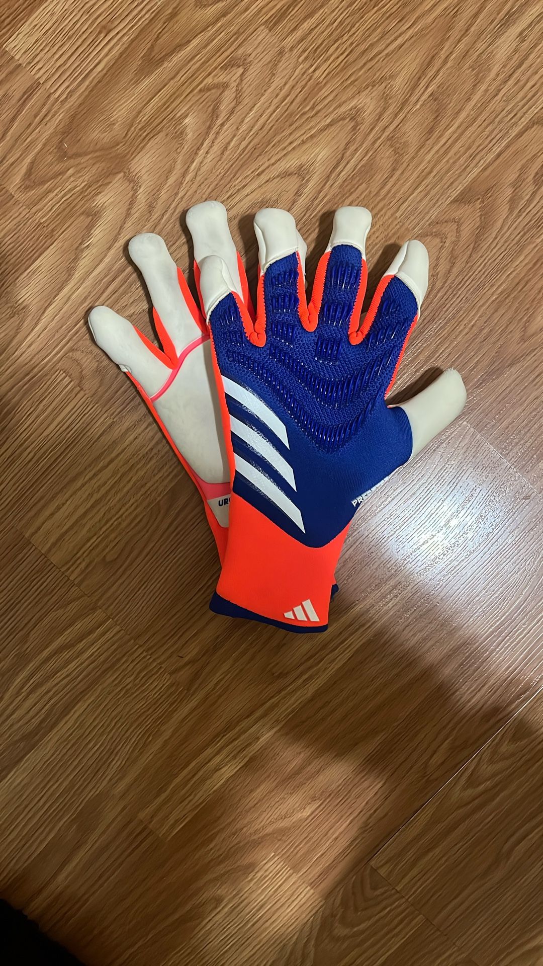Adidas Predator Goalkeeper Gloves