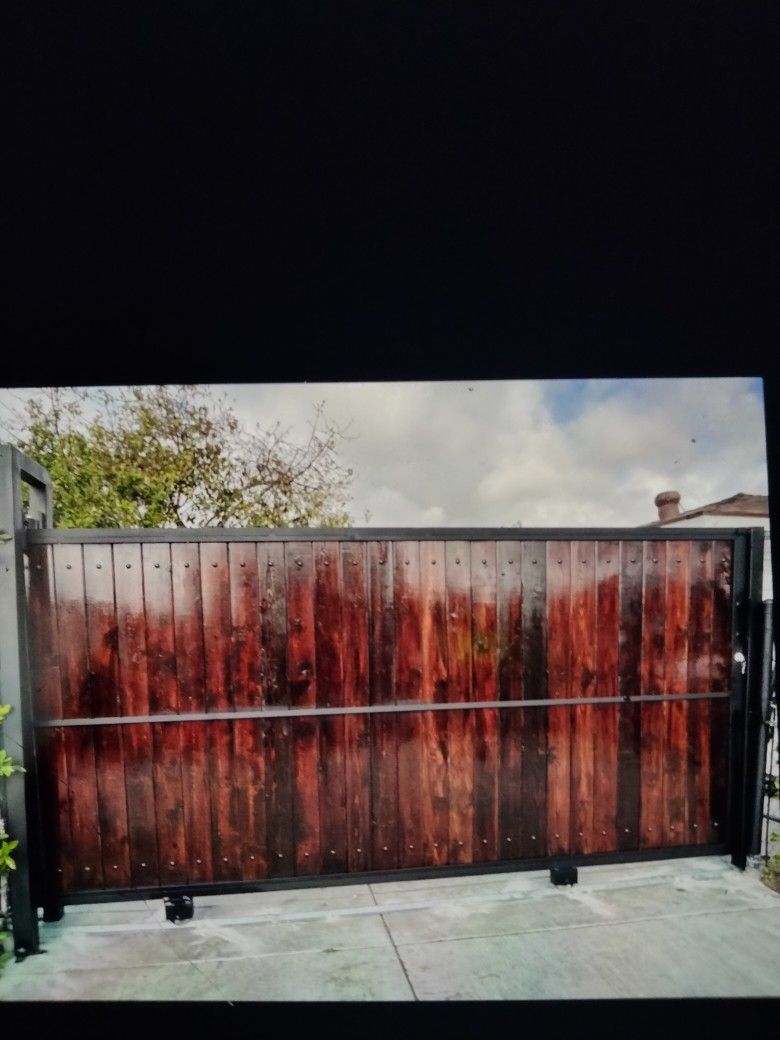 Slide Gate