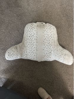 Reading Pillow