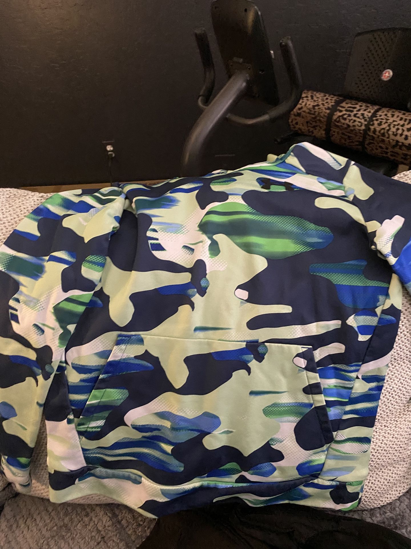 Under armour Green/ Blue Size XL Sweatshirts & Hoodies for Boys Size large
