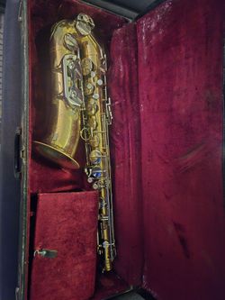La Monte Superior Tenor Sax