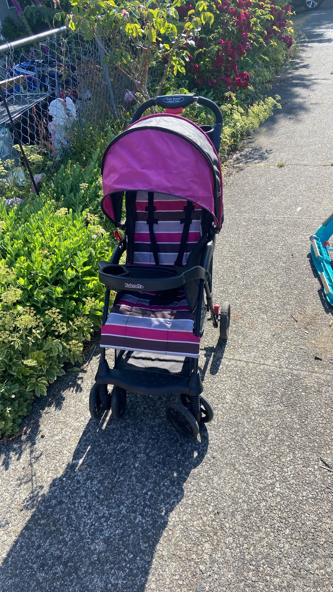 Cosco Baby Walker Price 15$. Pick Up. E. 72. and Grand. E. Tacoma