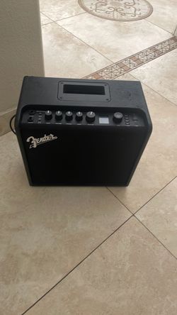 Fender Mustang LT25 Guitar Amp