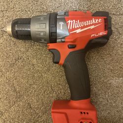 MILWAUKEE Drill