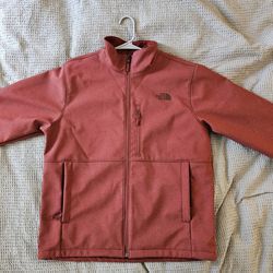 BRAND NEW  Men's North Face Apex Bionic Softshell/ Wind Proof, Brick Red