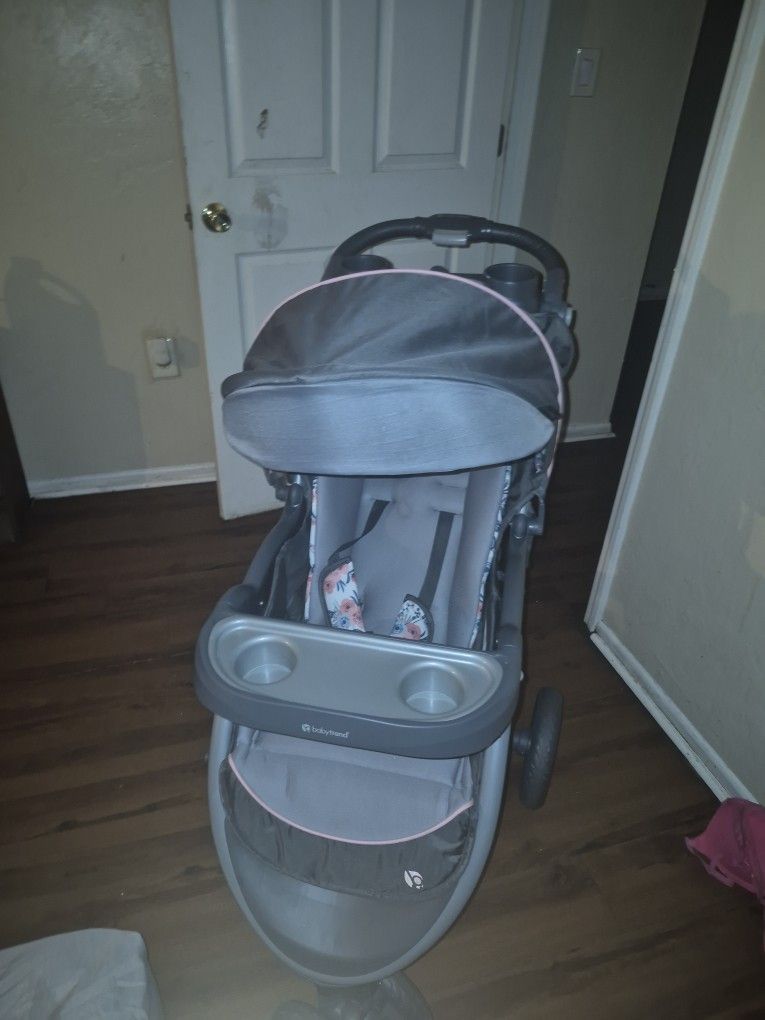 A 3 Wheel Stroller 