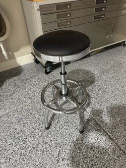 Chrome adjustable stool