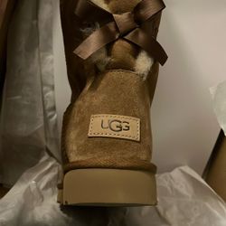 Ugg Bailey Triple Bow
