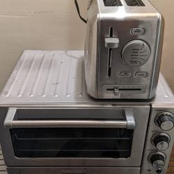 Cuisinart countertop toaster oven and toaster lightly used