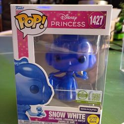 Snow White Glow In The Dark  FUNKO POP (LE 5,000 PCS)