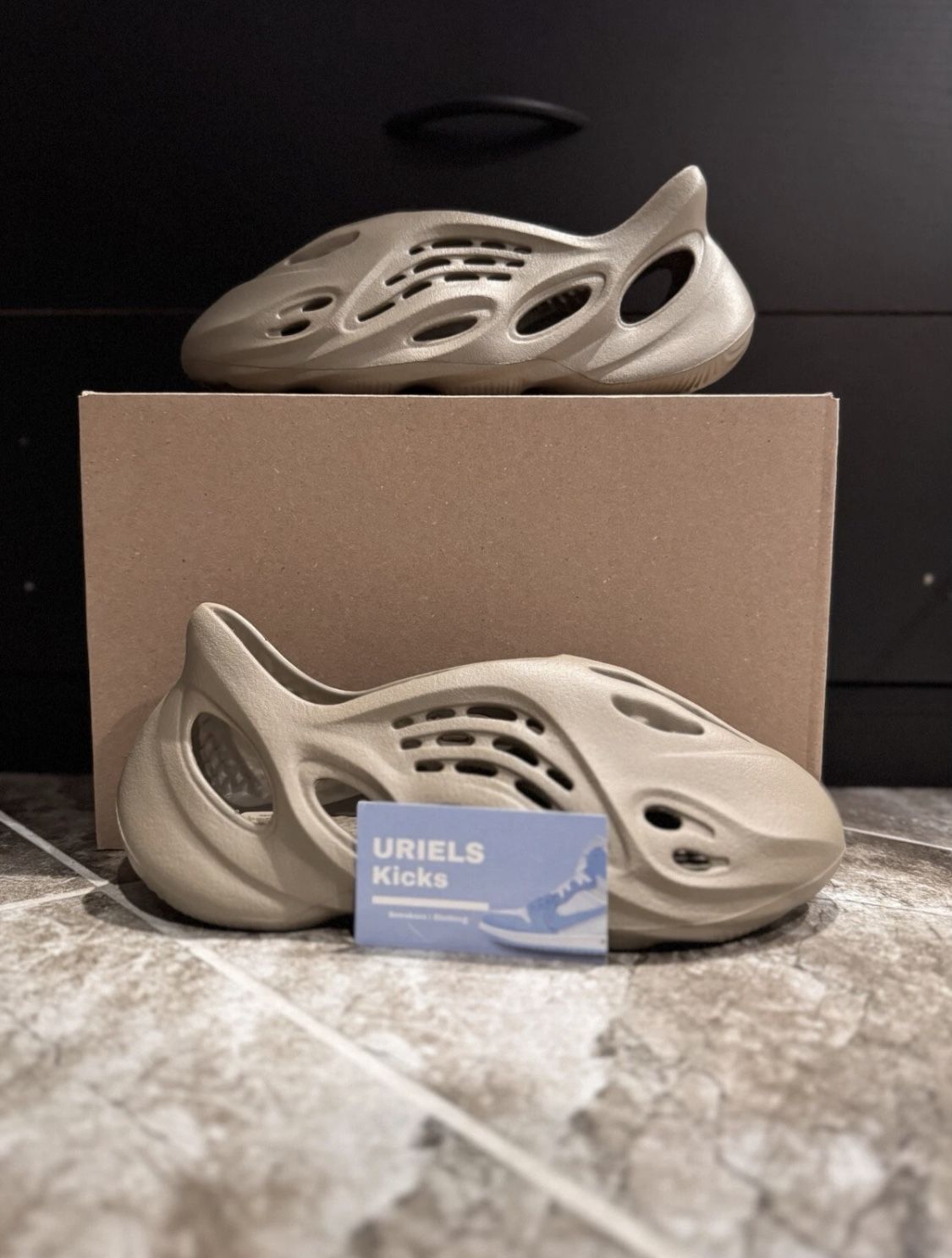 Yeezy Foam Runner Adidas, Stone Taupe - Size 10 Men - ID4752 