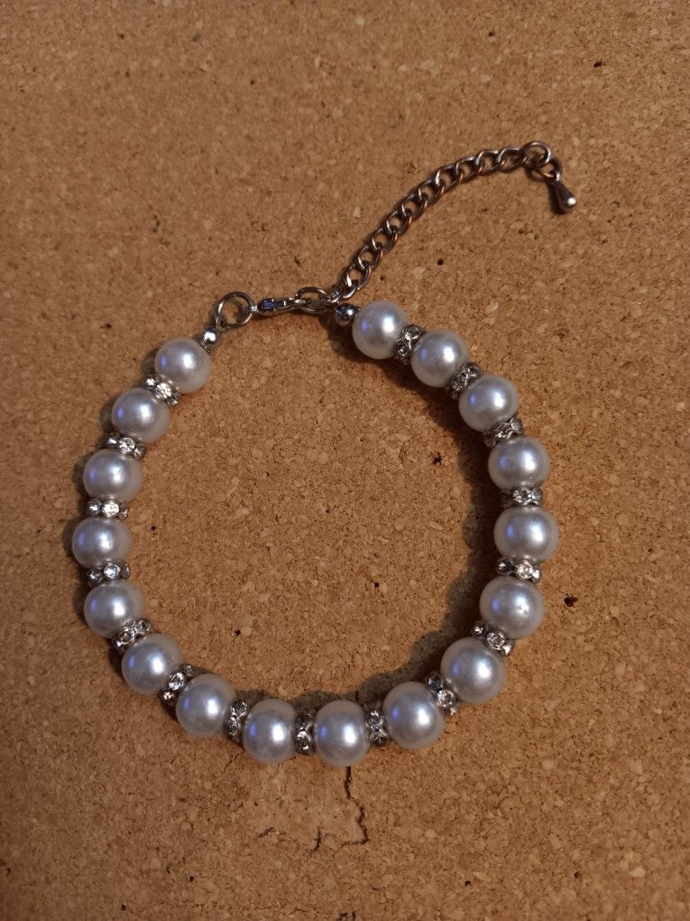 Women's Pearl & Silver Rhinestone Bracelet