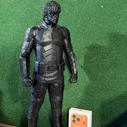 1/3 Scale THE BATMAN 2022 Figure Ready For Paint. 