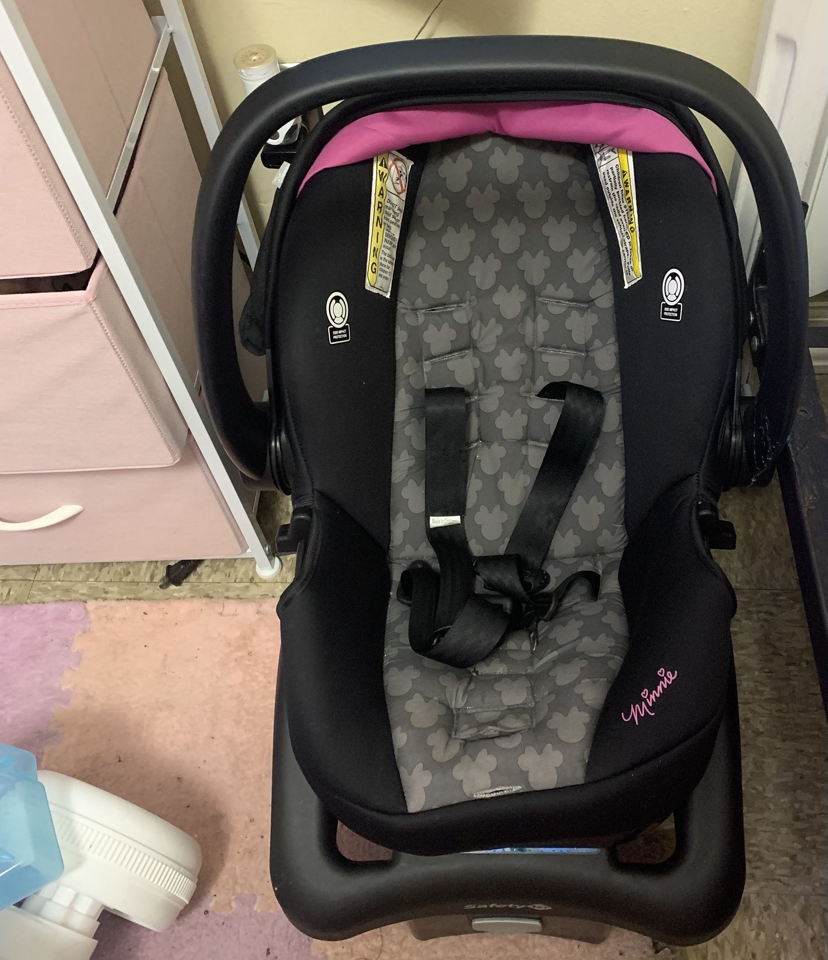 Disney Baby Car Seat Stroller /bassinet