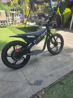 Kids Electric bike/bicicleta electrica