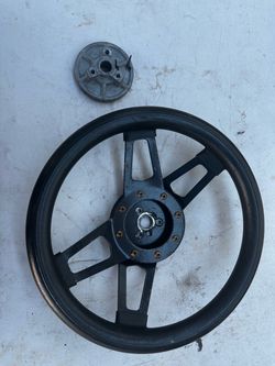 Grant steering wheel with adapter