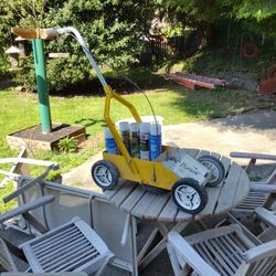 Rust-Oleum Field And Parking Lot Striping Machine With Paint