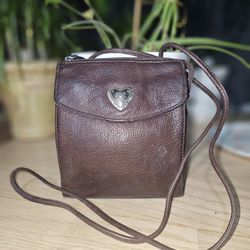 Vintage FOSSIL Leather Crossbody Handbag